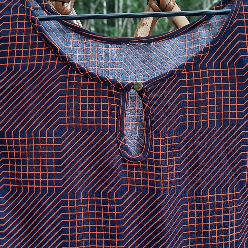 🍀3/15 Short Sleeve Midi Dress - Picture 4 of 5